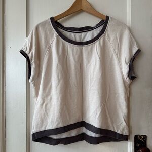 Oiselle | French Terry Cream & Gray Crop Top sz 6